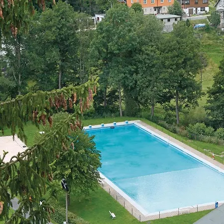Nyaraló Holiday V